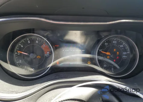 2020 Jeep Cherokee Limited z USA, uszkodzony, nr VIN 1C4PJMDX2LD642193